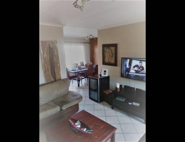 2 BEDROOM SIMPLEX FOR SALE IN FAERIE GLEN